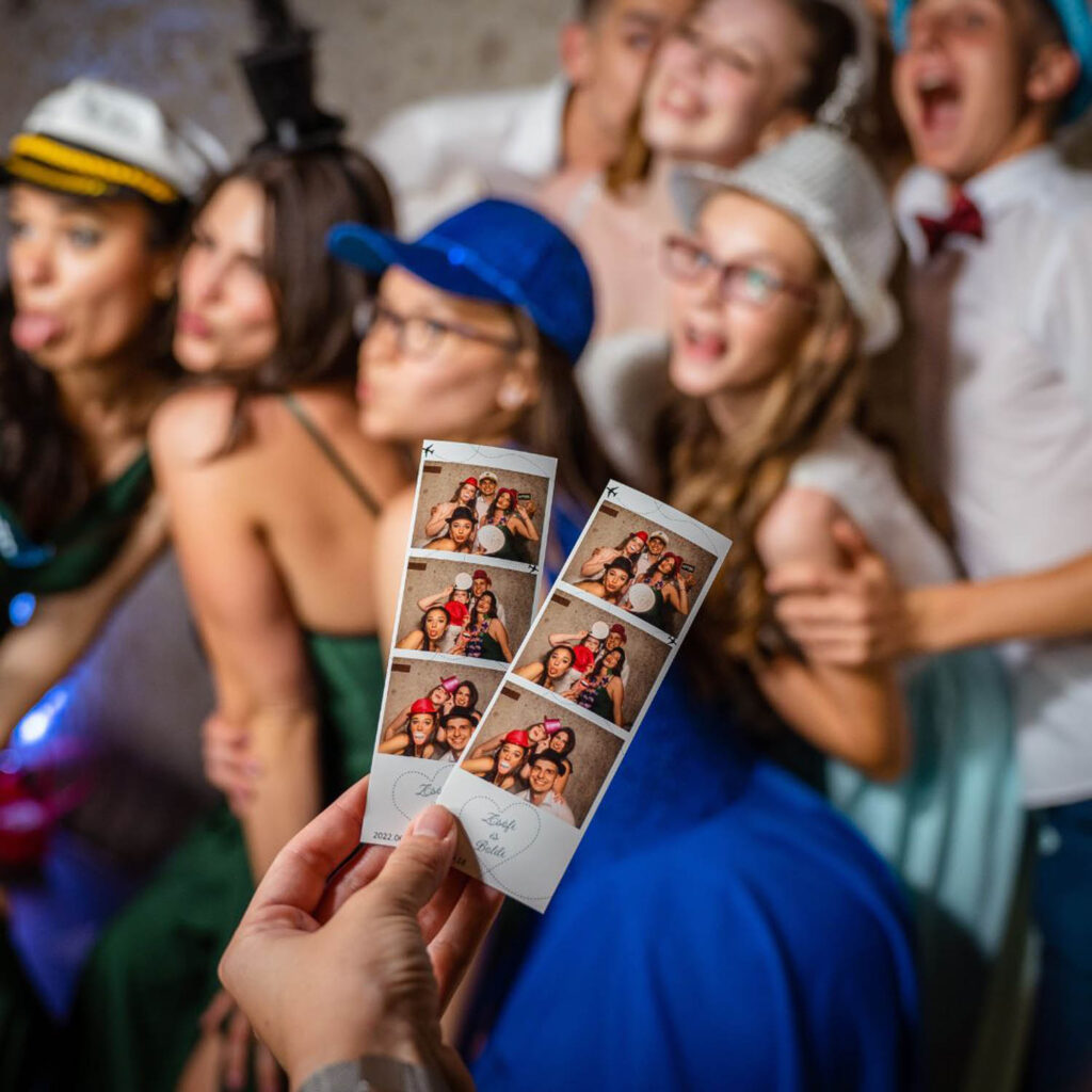 SELFIEBOX, SELFIE MIRROR